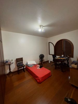 Image 16 - 878878