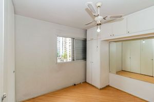 Image 7 - 878880