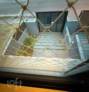 Image 17 - 878901