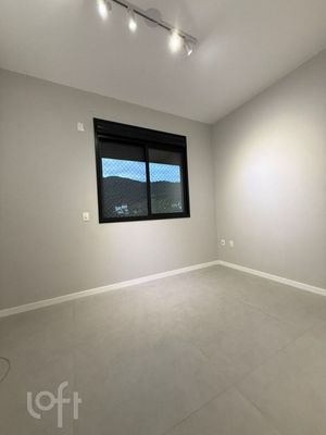 Image 21 - 878901