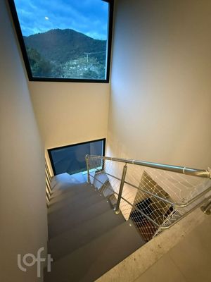 Image 13 - 878901