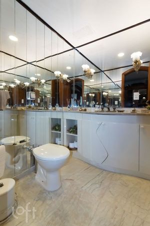 Image 15 - 878913