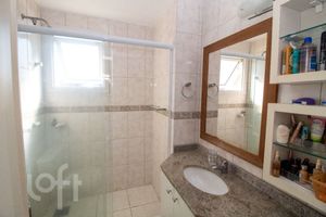 Image 9 - 878914