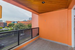 Image 6 - 878926