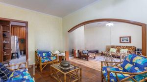 Image 36 - 878958