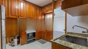 Image 38 - 878958