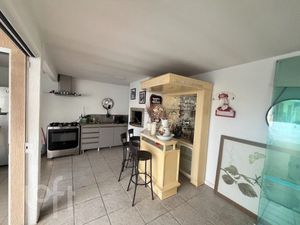 Image 21 - 878960