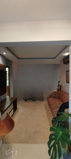 Image 4 - 878975