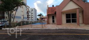 Image 6 - 878975