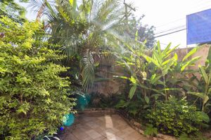 Image 61 - 878980