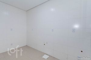 Image 5 - 878982