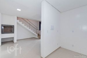 Image 6 - 878982