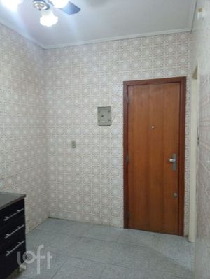 Image 1 - 878998