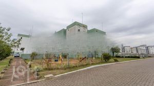 Image 10 - 879007