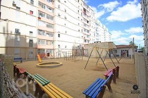 Image 14 - 879011