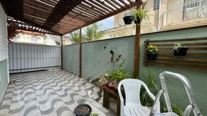 Image 3 - 879014