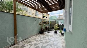 Image 5 - 879014