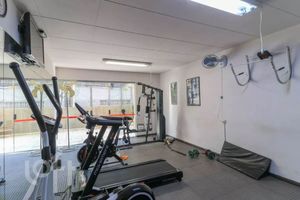 Image 39 - 879015