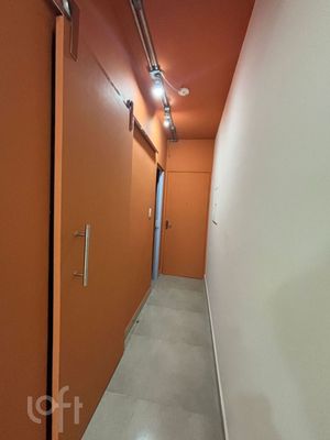 Image 4 - 879016