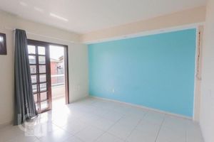 Image 9 - 879017