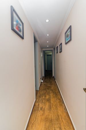 Image 15 - 879019