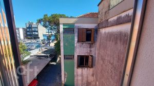 Image 6 - 879064