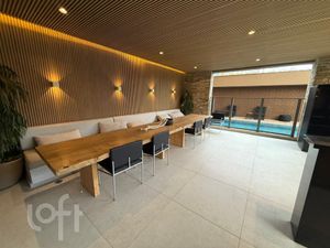 Image 9 - 879084