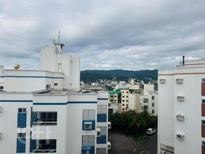 Image 8 - 879111