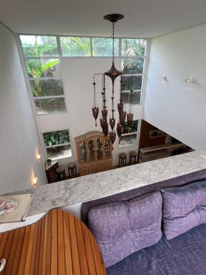 Image 17 - 879112