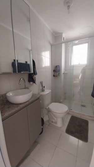 Image 9 - 879116