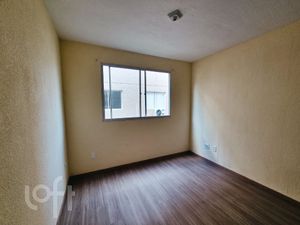 Image 4 - 879119