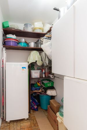 Image 33 - 879123