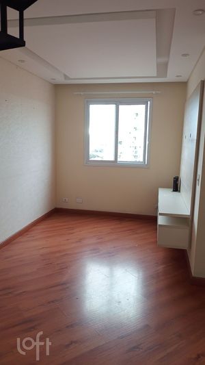 Image 17 - 879127