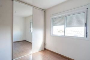 Image 3 - 879155