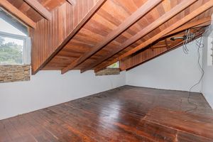 Image 85 - 879161