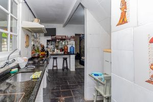 Image 102 - 879161