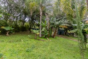 Image 143 - 879161