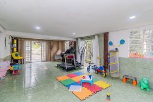 Image 11 - 879161