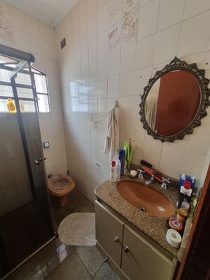 Image 19 - 879167
