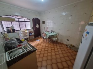 Image 22 - 879167