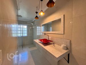 Image 11 - 879173