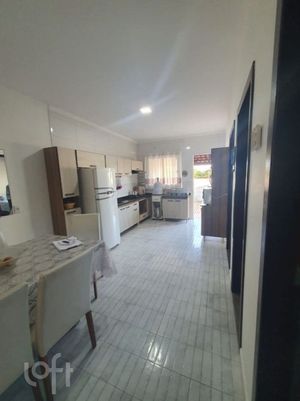 Image 1 - 879174