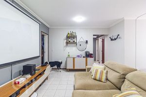 Image 30 - 879175
