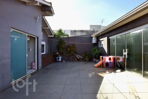 Image 26 - 879176