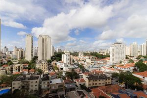 Image 12 - 879179