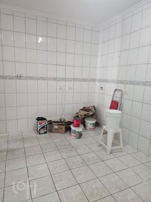 Image 3 - 879180
