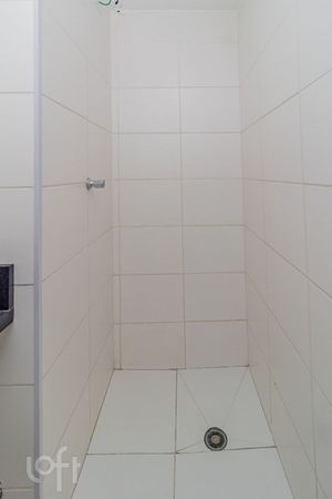 Image 15 - 879181