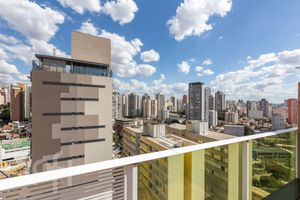 Image 16 - 879187