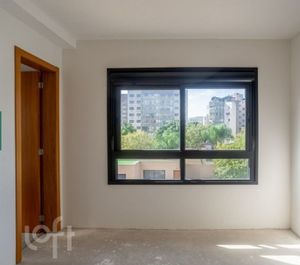 Image 38 - 879194