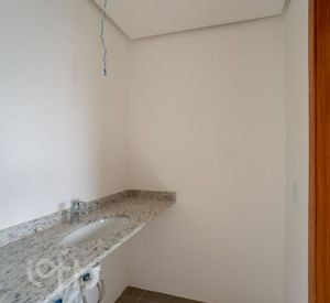 Image 33 - 879194